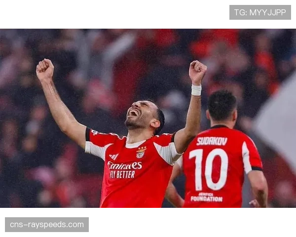 快讯：利物浦5-4淘汰本菲卡，双方两回合共打入九球